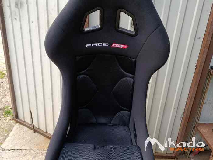 Vend 1 siège baquet GT2I race 02 M Neuf 0
