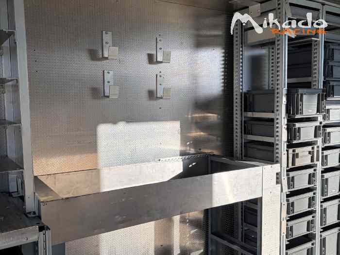 A VENDRE CAMION ASSISTANCE 4