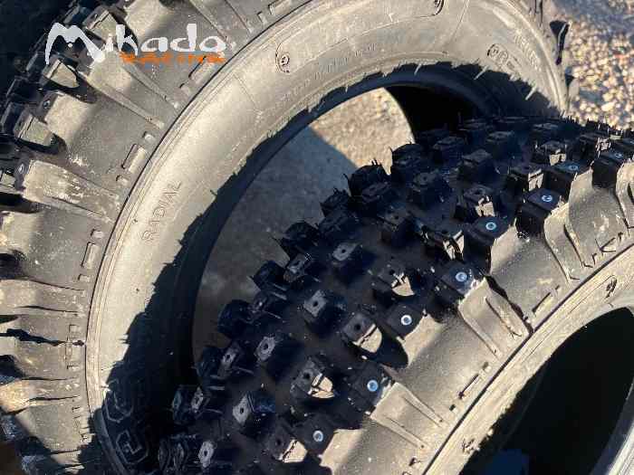 Pneu BURZET SSV 14pouces 1