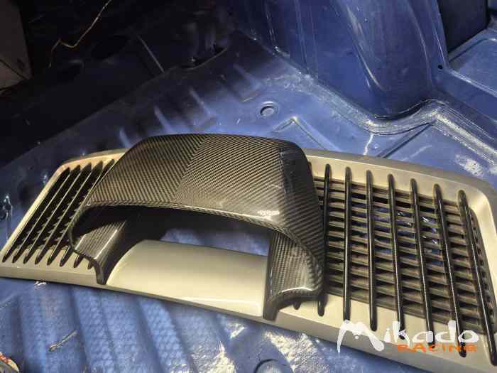 Prise d air capot arrière carbone techart porsche 991.2 turbo /turbo s 0