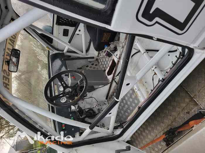 Peugeot 205 rallye ×2 F2000 4