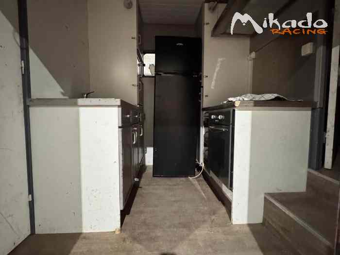 SEMI REMORQUE ET TRACTEUR 1