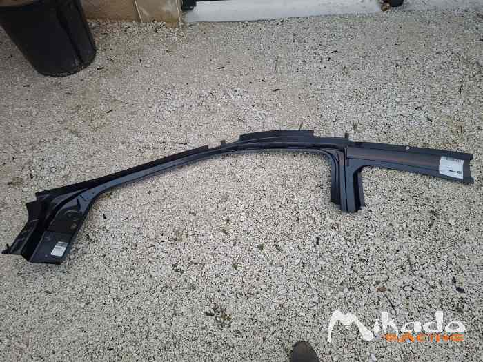 Côté de caisse droit clio 3 rs