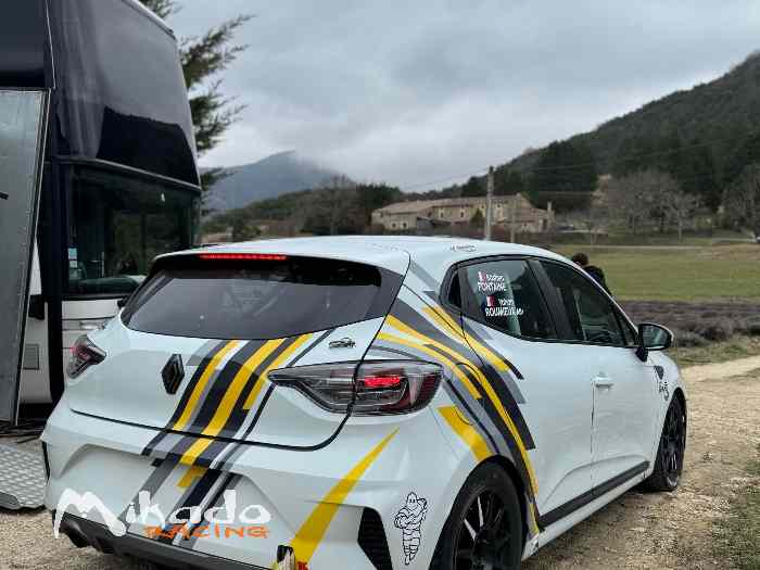 Clio Rally5 - RC5 2