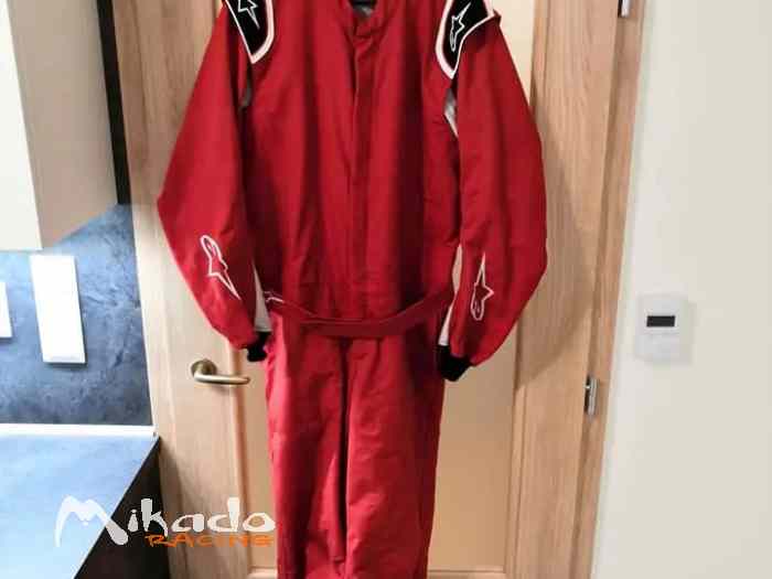 COMBINAISON DE PILOTE FIA ALPINESTARS TAILLE XL(54) 0