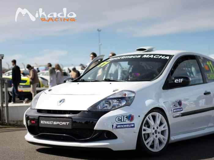 Loue clio 3 cup 3