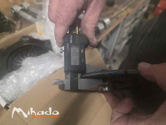 Vends kit embrayage ap racing 184 2