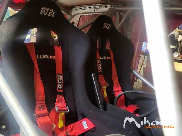 AX sport TU 8S F2000 à finir ou pour pièces 1