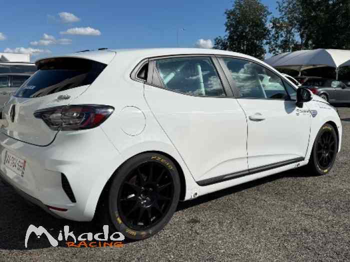 RENAULT Clio Rally4…New 400km/ss…Parts…VIN 4