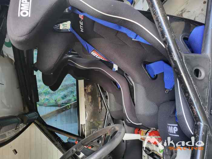 Peugeot 205 rallye ×2 F2000 1