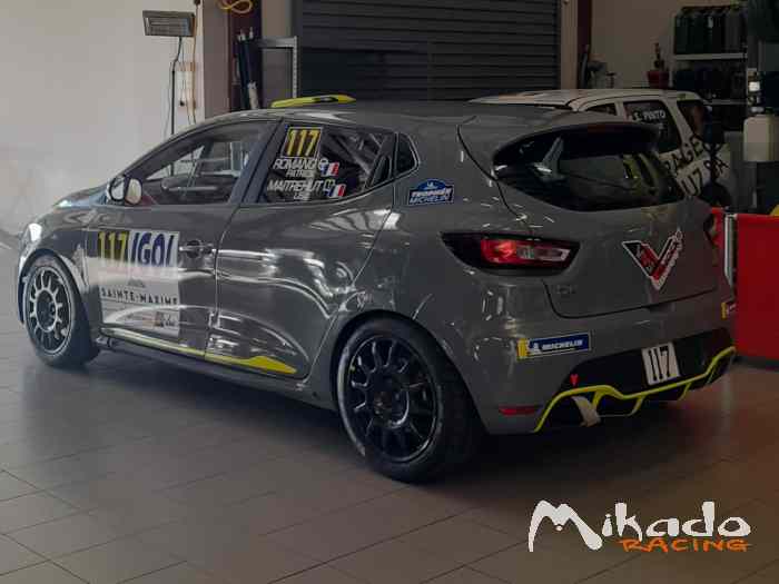 Clio r3t 1