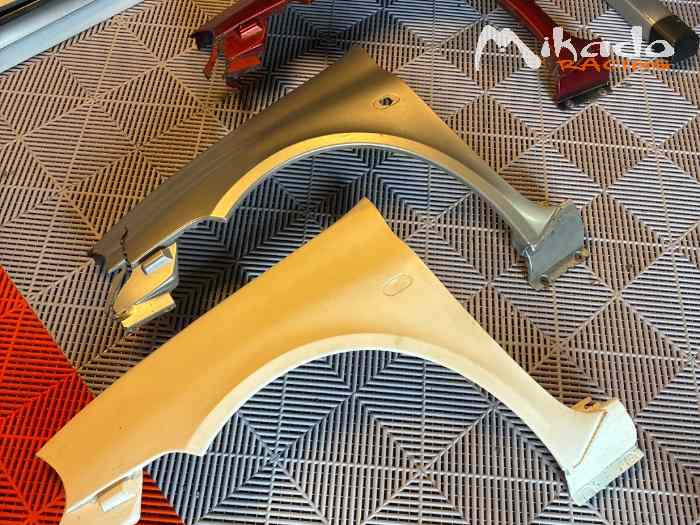 Pièces carrosserie clio 2 rs phase 1 2