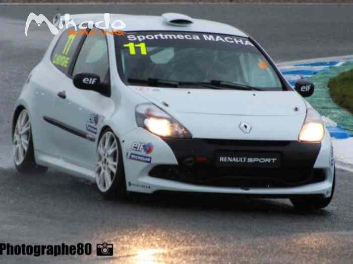 Loue clio 3 cup 2