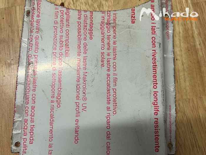 Prise d’air plexi latéral neuve ( pair ) 1