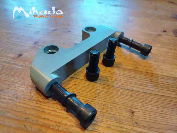 Support étrier clio grA 0