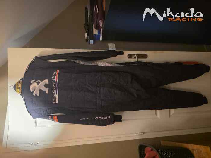 Vds combinaison Peugeot sport 1