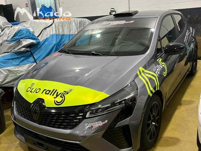 Clio V Rally5 Asphalte + Terre / 800km