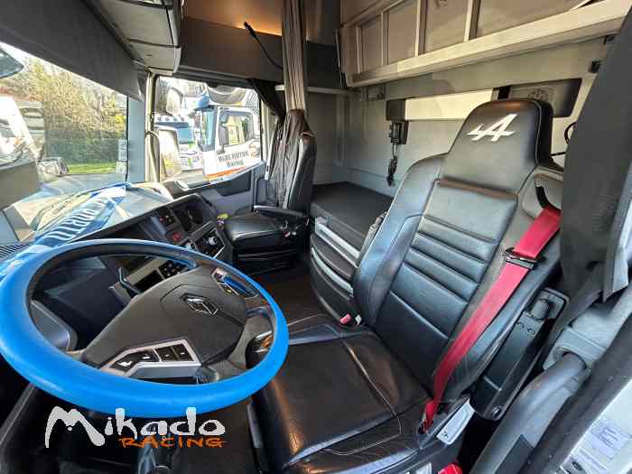 Renault T520 High Edition Alpine (81/99) 2