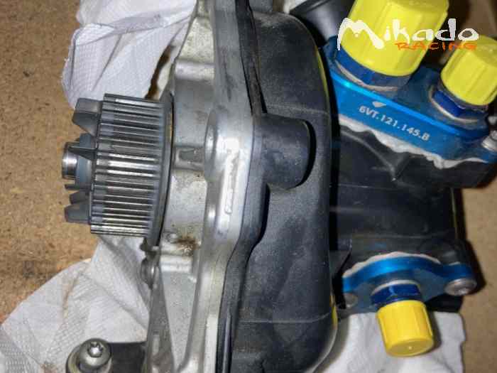 POMPE À EAU OCCASION SKODA FABIA R5 1