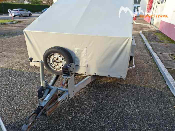 A vendre plateau remorque bâchée 3