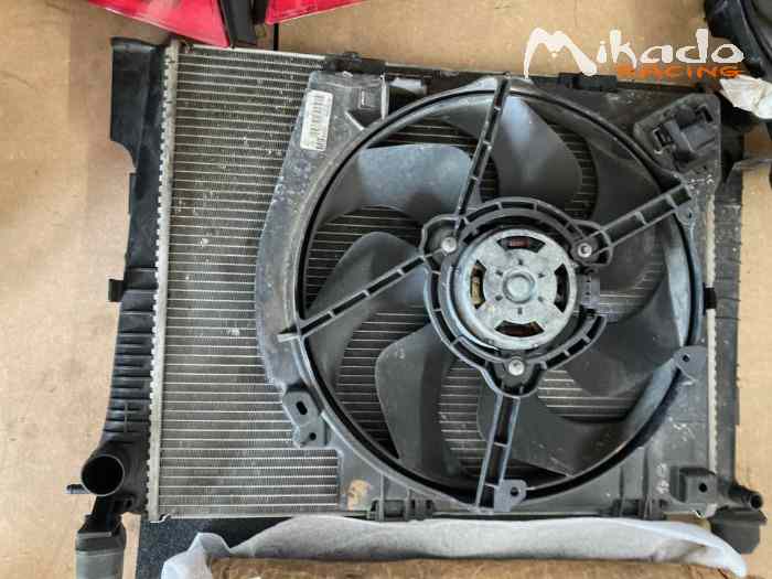 RADIATEUR CLIO R3 MAX AVEC VENTILATEUR
