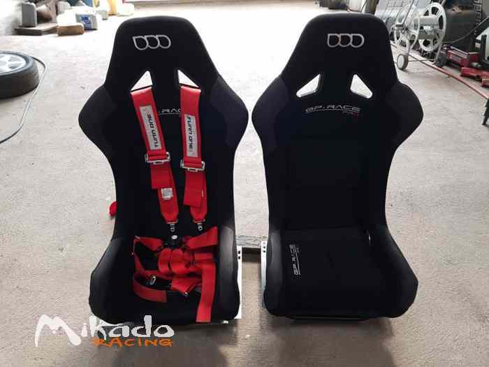 2 BAQUETS GP RACE ET HARNAIS 6 POINTS 0