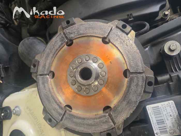 Vends kit embrayage ap racing 184 1