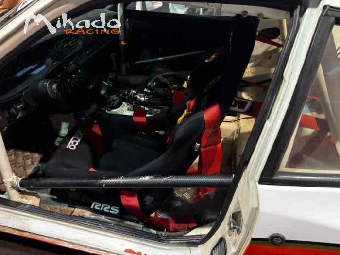 Porsche® 944 2.5 (1984) – 134 500 km 2