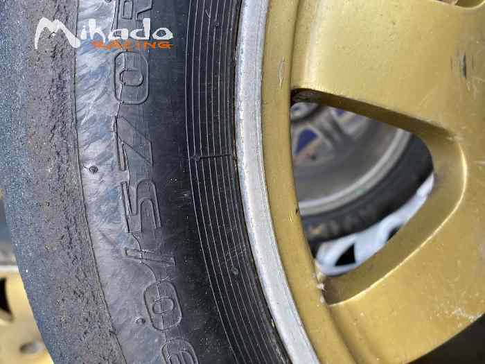 Pneus slalom course de côte 3