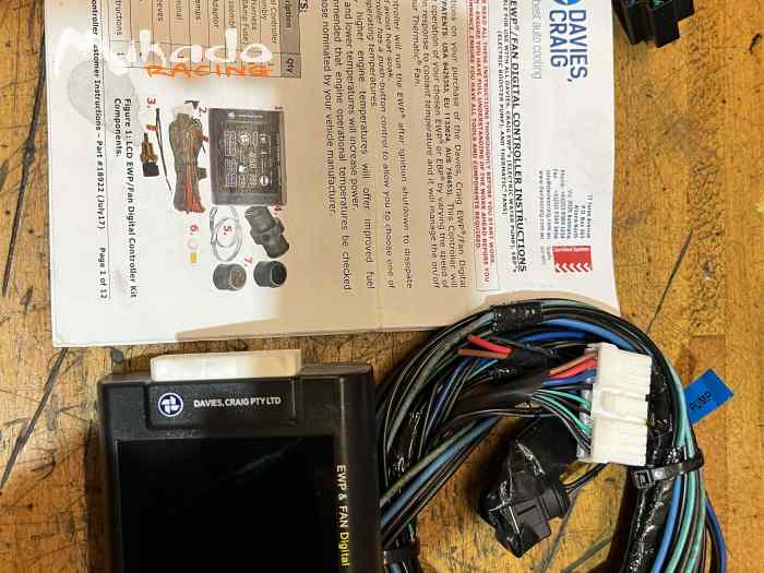 Gants et chaussures FIA 2