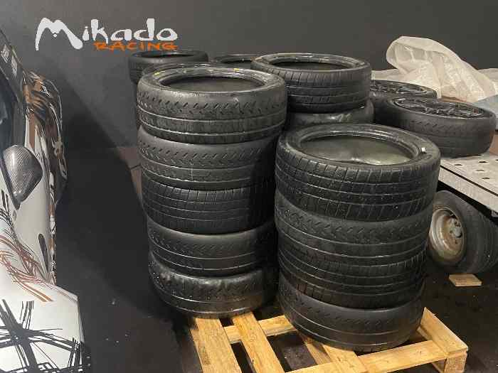 Gros lot de pneus Michelin 17p 1