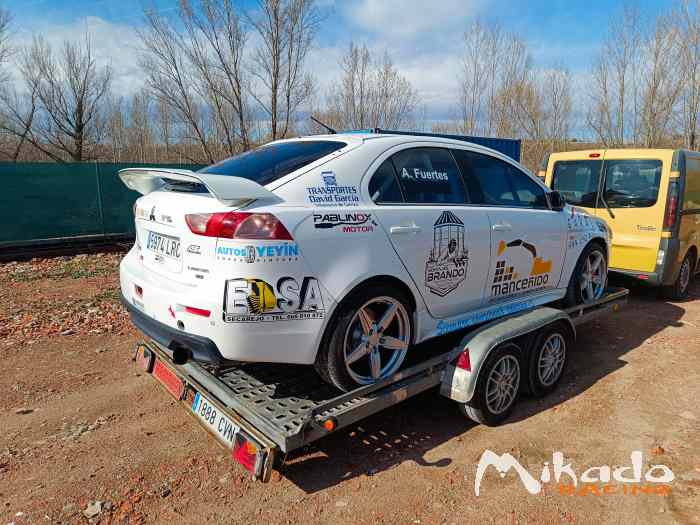 Mitsubishi lancer ralliart 1