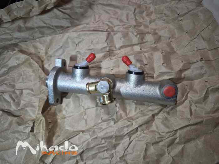 Maitre cylindre r5 turbo neuf