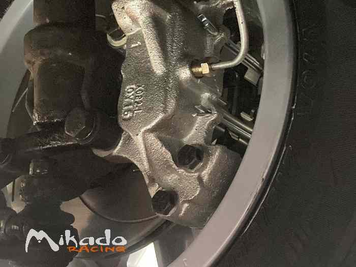 Triumph TR7 V8 replique gr.4 (moteur 4.6 / 265 ch) 3