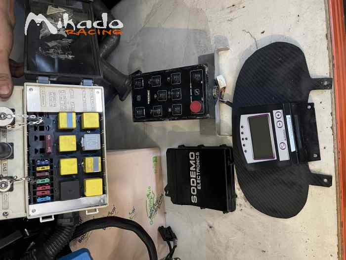 sodemo EV11 + dash + faisceau clio 0