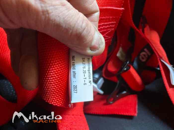 SIEGE BAQUET SPARCO EVO ET HARNAIS 6 POINTS 2