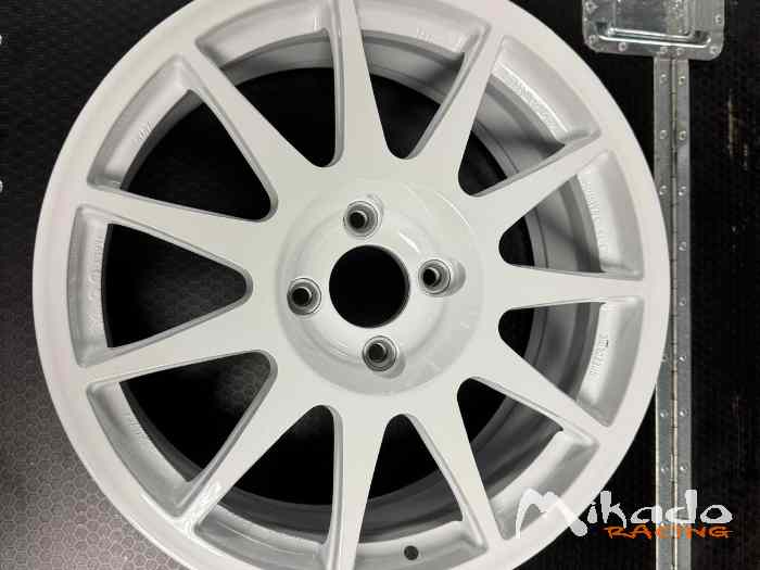 5 jantes Speedline Turini 7x17 – Peugeot 208 R2 – Neuves 1