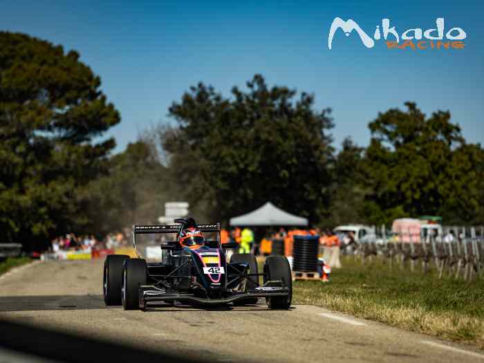 FORMULE RENAULT TATUUS 0