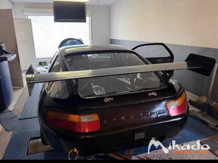 928 – photo 2 sur 3