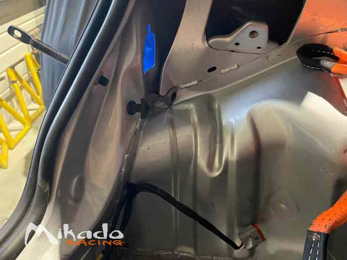 Caisse clio 2 f2014 2