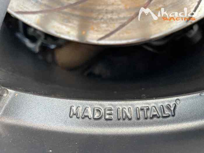 Jantes cayman Gt4 OZ racing ultra léger à 20 pouces 5