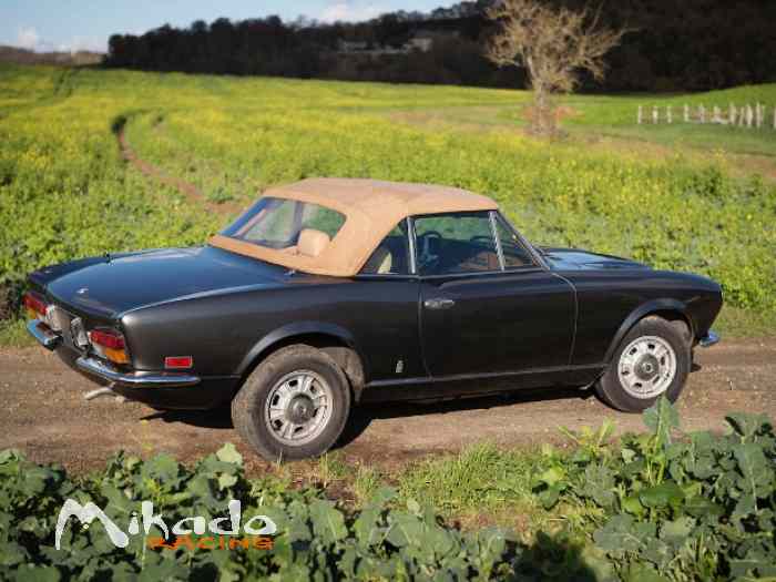 FIAT 124 spider CS 2