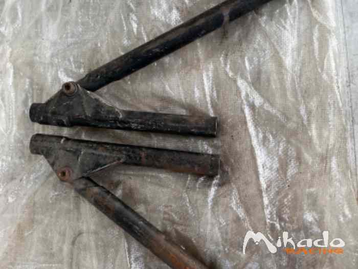 2 triangles bmw compact f2000 occasion 2