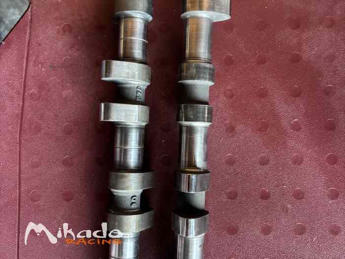 Arbre à cames clio gra 0