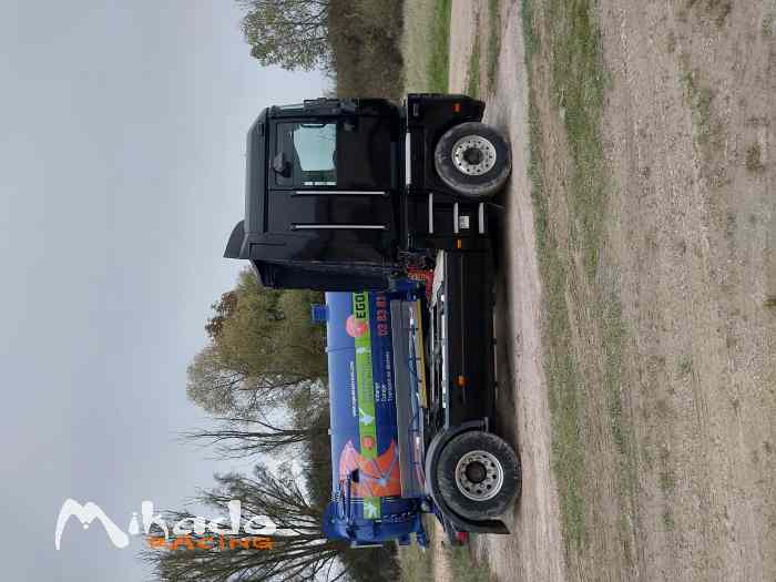 URGENT A SAISIR TRACTEUR MAGNUM 500 DX...