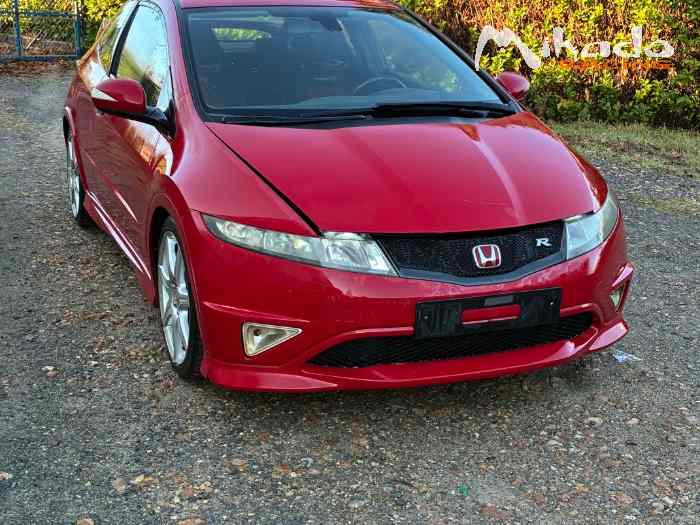 Vend Honda Civic fn2 complète