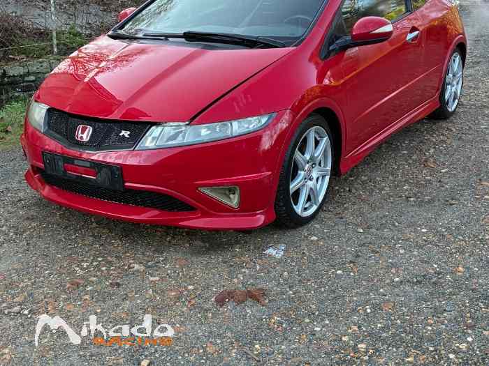 Vend Honda Civic fn2 complète 1