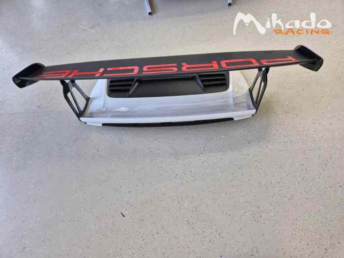 AILERON OU BECQUET ARRIÈRE PORSCHE GT3 RS 5