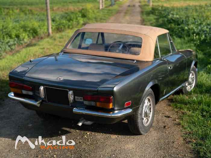 FIAT 124 spider CS 3