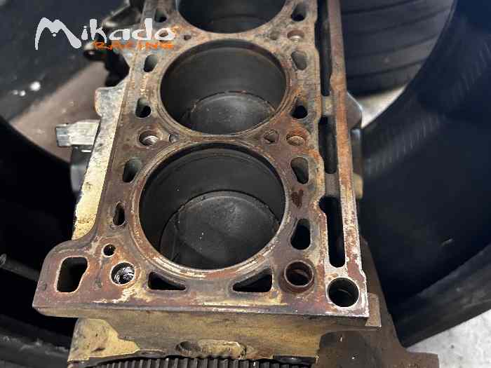 Bas moteur clio 2 rs 0